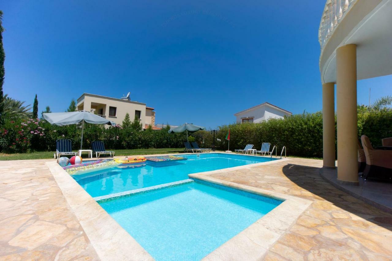 Villa Tsikkos Tria Polis Exterior foto